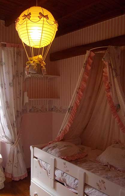 girl bedroom